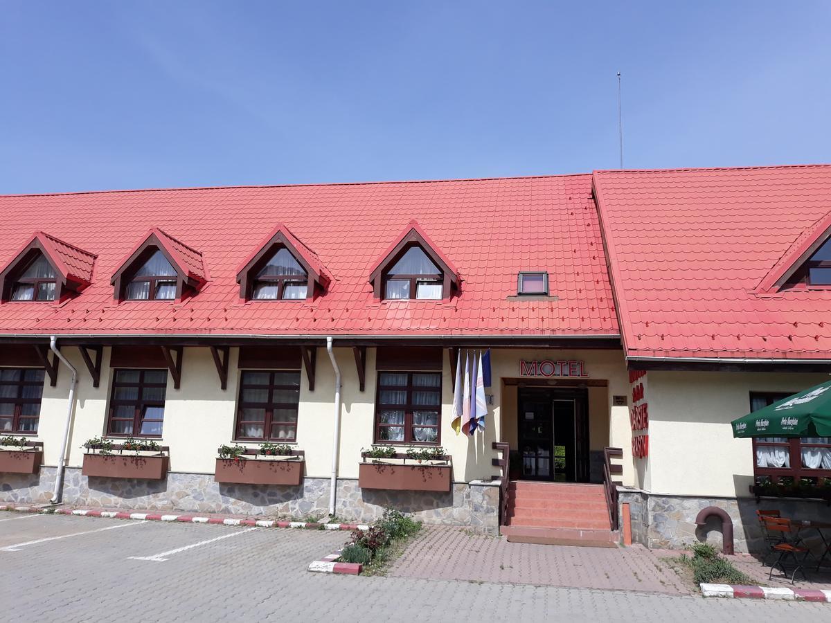 Motel Din Darste Săcele Exteriör bild